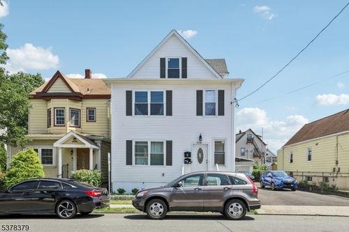 115 Wallington Ave, Wallington, NJ, 07057-1149 | Card Image