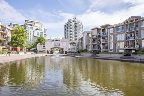 309-2 Renaissance Square, New Westminster, BC, V3M6K3 | Card Image