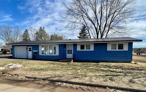 325 Maple Street, Phillips, WI, 54555 | Card Image