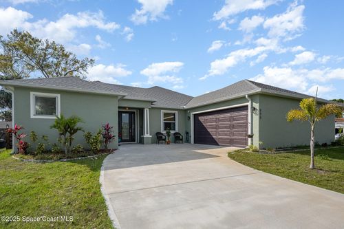 898 Gera Avenue Nw, PALM BAY, FL, 32907 | Card Image