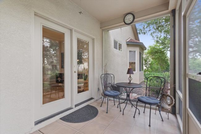 Screened in porch | Image 24