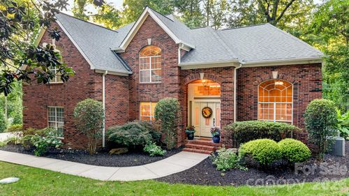 134 Waterford Dr, Mooresville, NC, 28117-8915 | Card Image