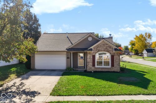 10689 Ashview Dr, Fishers, IN, 46038-7483 | Card Image