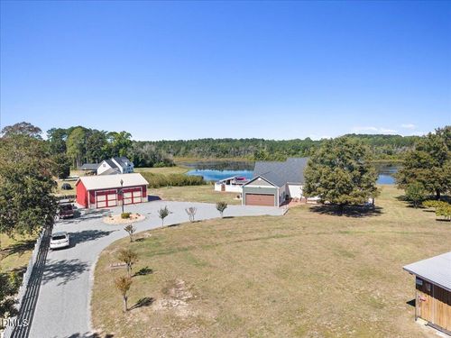 a-3636 Holly Grove Rd, Dunn, NC, 28334-9487 | Card Image