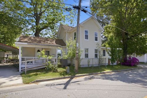 306 Bank St, Elizabeth City, NC, 27909-3958 | Card Image