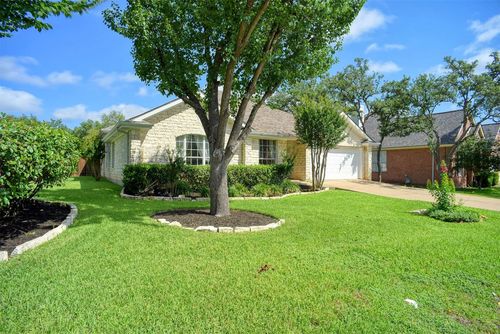 9134 Edwardson Ln, Austin, TX, 78749-4114 | Card Image