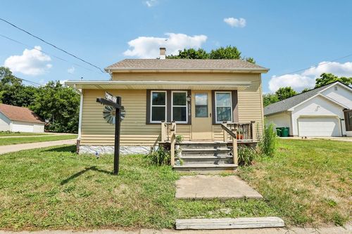 5310 Broadhead Street, McFarland, WI, 53558 | Card Image