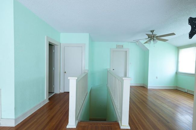 1001 W Walnut St, House other with 3 bedrooms, 3 bathrooms and 4 parking in Coleman TX | Image 28