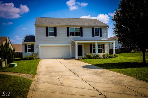 6451 Enclave Ct, Greenwood, IN, 46143-6120 | Card Image