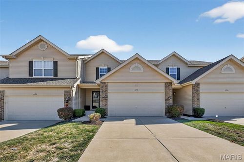 2292 Bay Tree Dr, Saint Peters, MO, 63376-2783 | Card Image