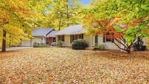 2192 Butler Rd, Dowling, MI, 49050-9764 | Card Image