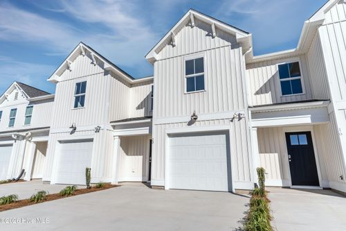 126-40 W Pioneer Way, Hampstead, NC, 28443 | Card Image