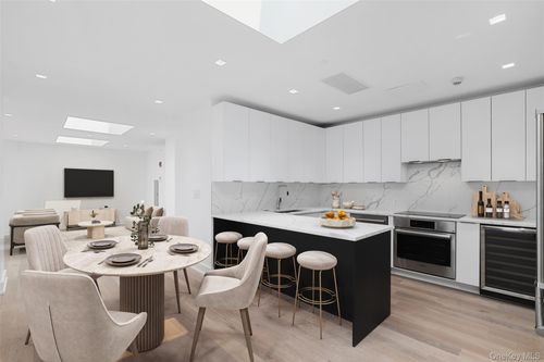 3a-100 Pondfield Rd, Bronxville, NY, 10708-3901 | Card Image