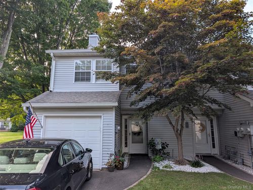 1506 Sara Cir, Port Jefferson Station, NY, 11776-2751 | Card Image