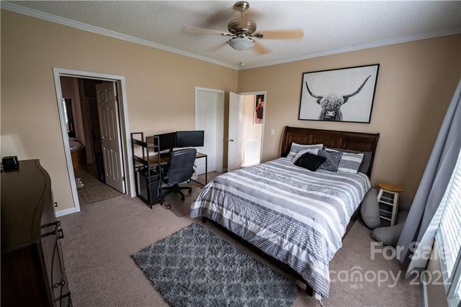 Master Bedroom | Image 16