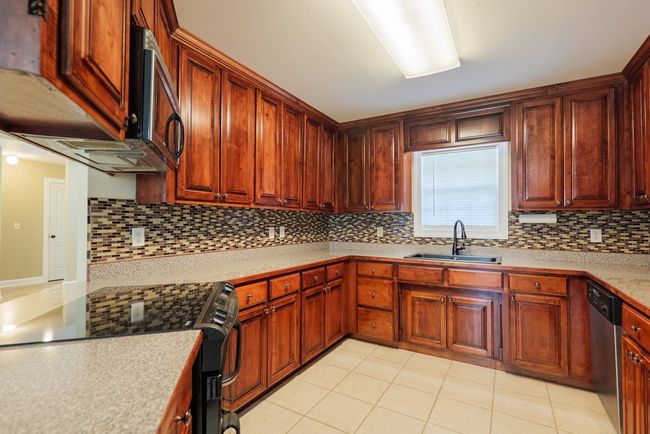 33 Ard Rd, House other with 3 bedrooms, 3 bathrooms and 2 parking in Ray City GA | Image 10