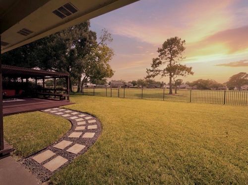 7215 Creek Crest Dr, Houston, TX, 77095-3313 | Card Image