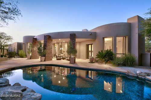 7422 N Secret Canyon Drive, Tucson, AZ, 85718 | Card Image