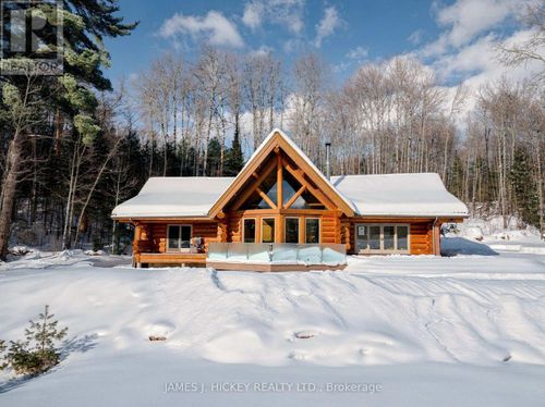 276 Colton Creek Road, Laurentian Hills, ON, K0J2K0 | Card Image