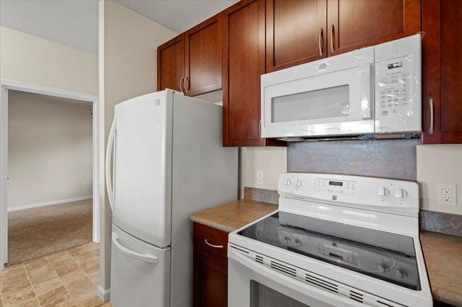 APT-2903 - 145 Hoowaiwai Loop, Condo with 2 bedrooms, 2 bathrooms and null parking in Wailuku HI | Image 8