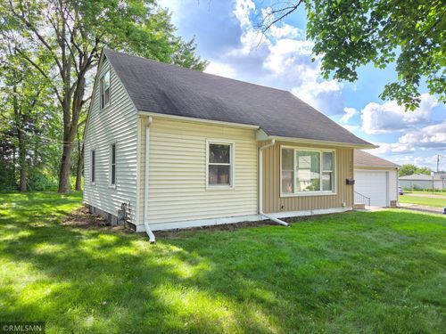 5607 Regent Avenue N, Crystal, MN, 55429 | Card Image