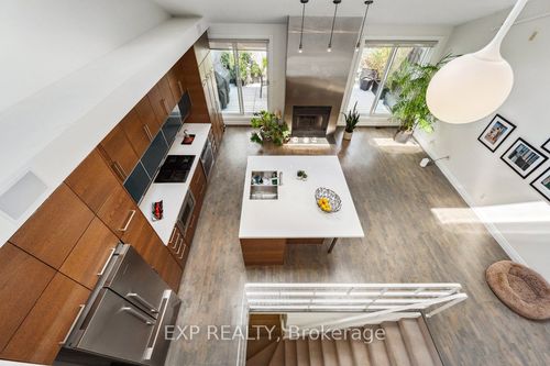 204-670 Richmond St W, Toronto, ON, M6J1C3 | Card Image