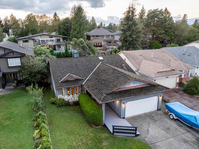 12145 Cherrywood Dr, House other with 3 bedrooms, 2 bathrooms and 6 parking in Maple Ridge BC | Image 1