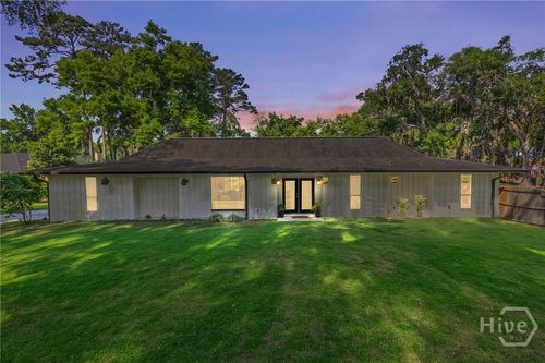 707 White Bluff Ave, savannah, GA, 31419-3140 | Card Image