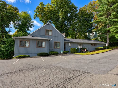 e1-8 Driftway Rd, Danbury, CT, 06811-5102 | Card Image