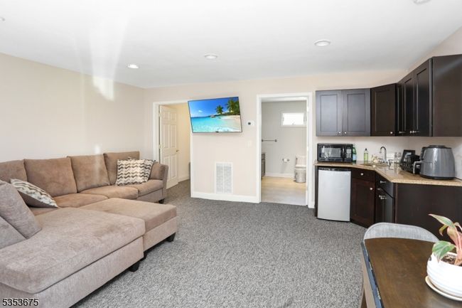 7 Arthurs Ct, House other with 6 bedrooms, 4 bathrooms and null parking in Manalapan NJ | Image 33