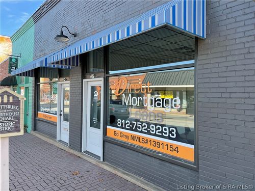 77 W Mcclain Ave, Scottsburg, IN, 47170-1840 | Card Image