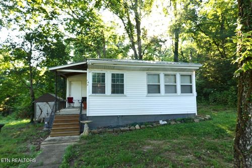 143 Dogwood Ln, Powell, TN, 37849-7201 | Card Image