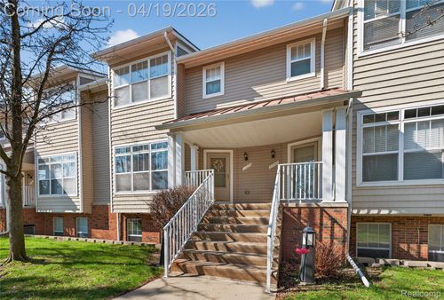 99-11693 Squiers Blvd, Utica, MI, 48315-5936 | Card Image