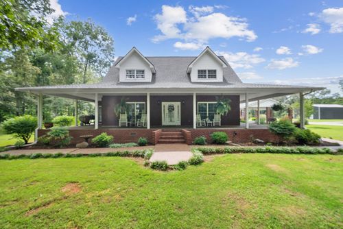 139 Limestone Rd, Elora, TN, 37328-4215 | Card Image