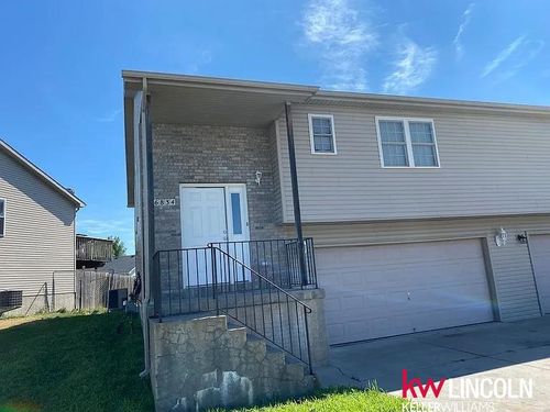 6804 Whitewater Lane, Lincoln, NE, 68521 | Card Image