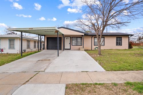 1733 Ida Street, Arlington, TX, 76010 | Card Image