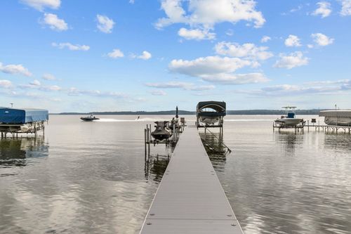 N4480 S Lakeshore Dr, PRINCETON, WI, 54968-8740 | Card Image