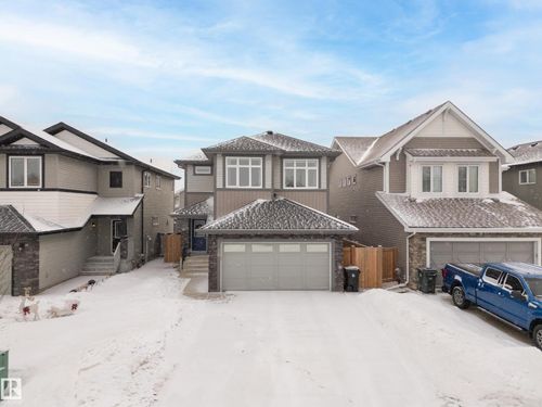 30 Autumnwood Cres, Spruce Grove, AB, T7X0J3 | Card Image