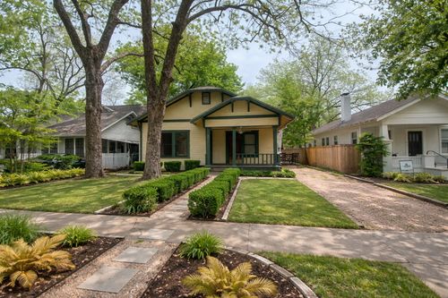 a-4213 Avenue C, Austin, TX, 78751-3706 | Card Image