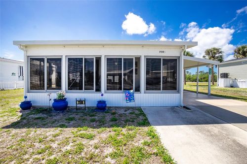7598 Ratan Cir, PORT CHARLOTTE, FL, 33981-2631 | Card Image