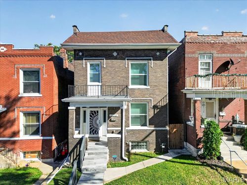 4528 Pennsylvania Ave, Saint Louis, MO, 63111-1541 | Card Image