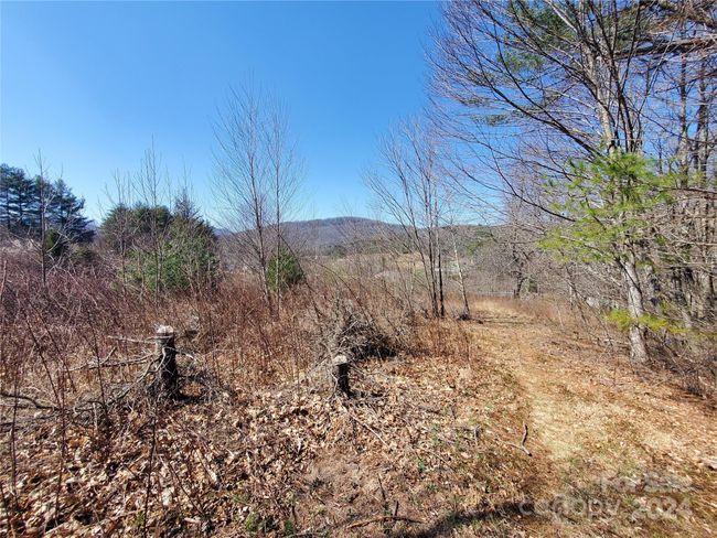 57 Paul Ridge Rd, House other with 3 bedrooms, 1 bathrooms and null parking in Newland NC | Image 22