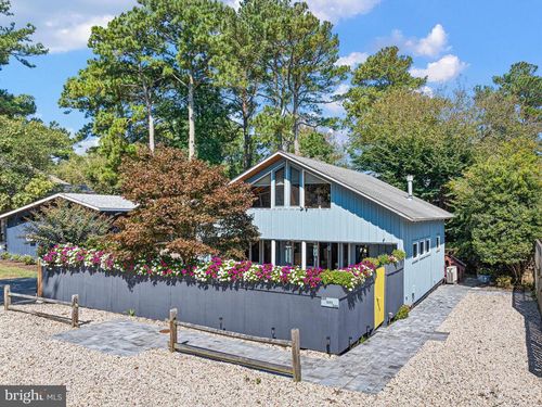 111 Carolina St, DEWEY BEACH, DE, 19971-3401 | Card Image