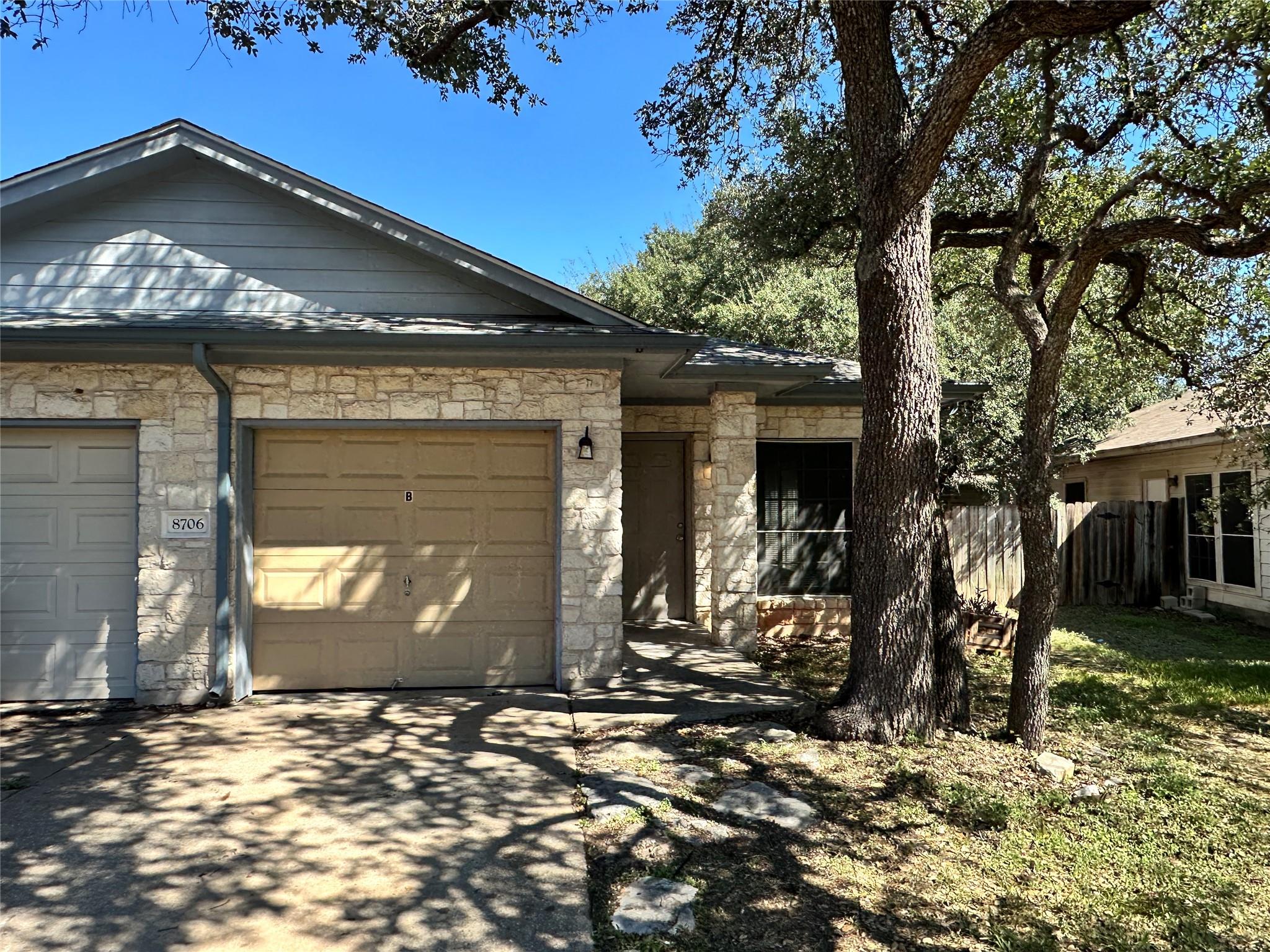 Residential Lease in Austin 4