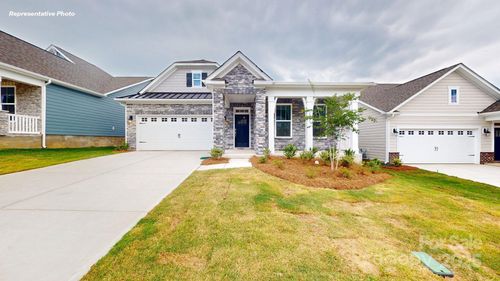 2074 Skyhawk Dr, York, SC, 29745-8879 | Card Image