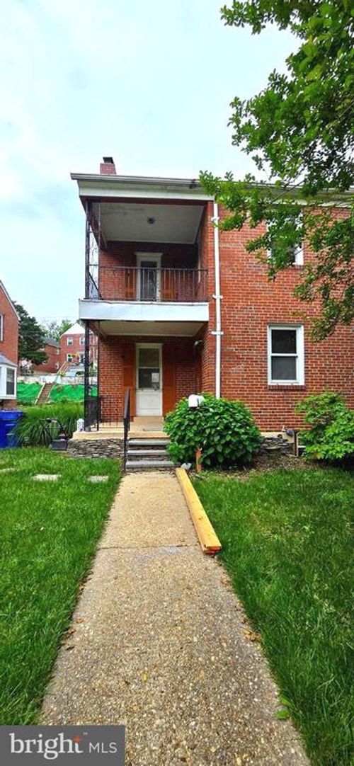 4030 The Alameda, BALTIMORE, MD, 21218-1356 | Card Image