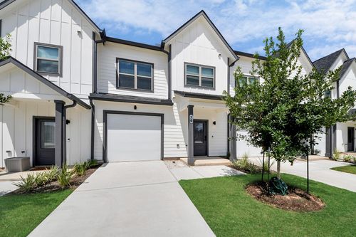 200-7711 Longmire Rd, Conroe, TX, 77304-0165 | Card Image