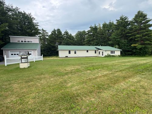 10594 State Route 9, Champlain, NY, 12919-5052 | Card Image