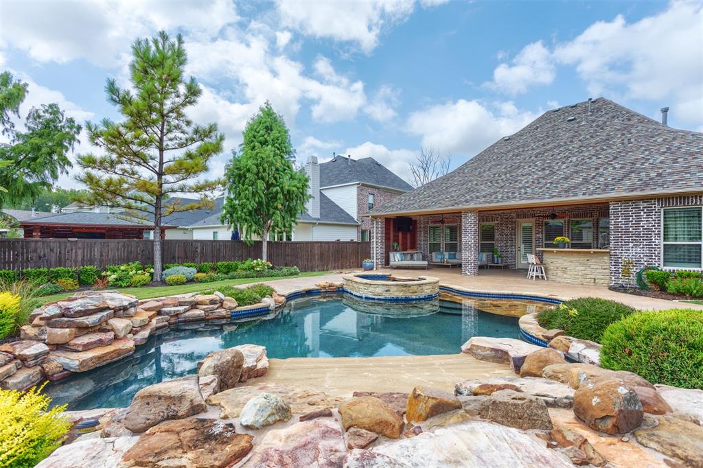 Darrow Dr, Mc Kinney, TX 75071