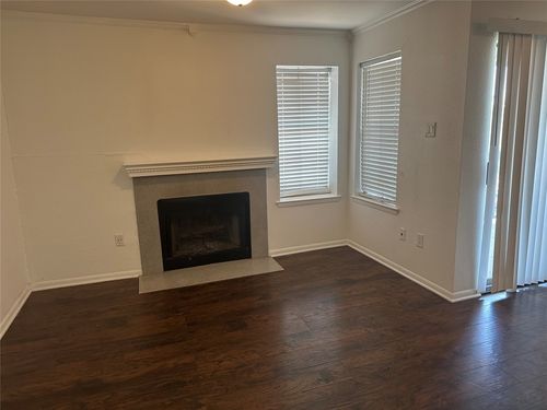 apt-105-4500 E Oltorf St, Austin, TX, 78741-4650 | Card Image